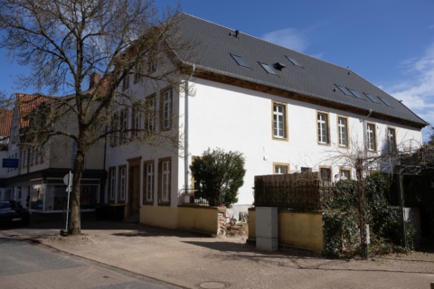 Modernes Wohnen unter histo­ri­schen Dächern, Spezi­elles Wohnkonzept, 49186 Bad Iburg, Dachgeschosswohnung