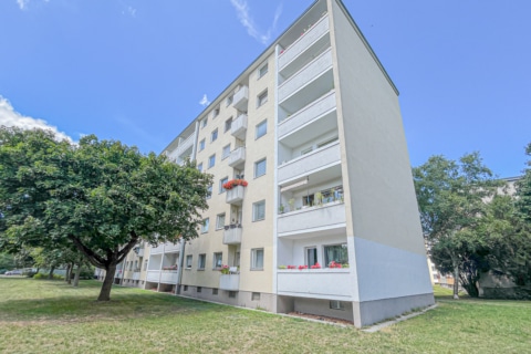 Bezugs­freie Wohnung mit Balkon – ab 01.06.2026, 13589 Berlin, Etagenwohnung