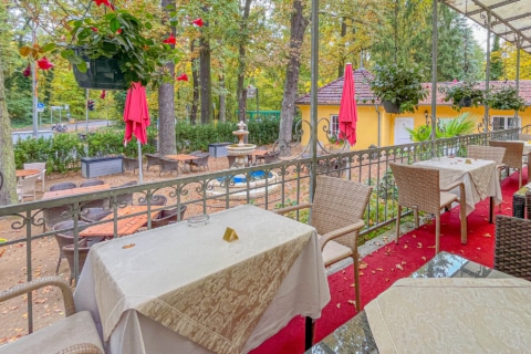 Erfolgs­ge­schichte in bester Lage – Hotel mit Tradition und modernem Komfort, 14612 Falkensee, Hotel