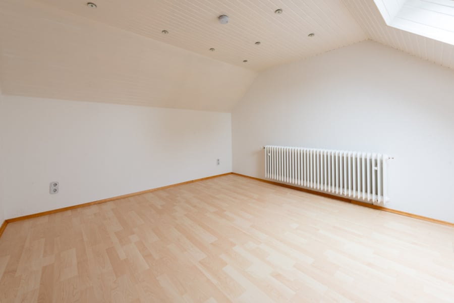 weitere Ansicht 1. Zimmer - Wohnglück in Heisingen!