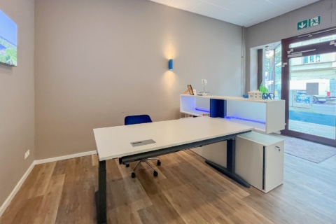 Arbeits­platz in Büro zur Unter­miete – sofort verfügbar nähe Bahnhof, 13597 Berlin, Bürofläche