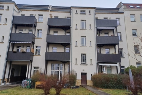 Saniertes Schmuck­stück in Leipzig: 2-Zimmer-Wohnung mit Wohlfühlfaktor, 04318 Leipzig, Dachgeschosswohnung