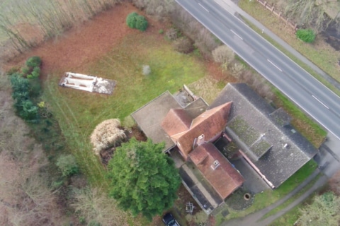 Mehrfamilienhaus mit Entwick­lungs­mög­lichkeit & Ausbau­re­serve Tierhaltung. Nähe Dümmer, Marissa Resort, 49448 Hüde, Mehrfamilienhaus