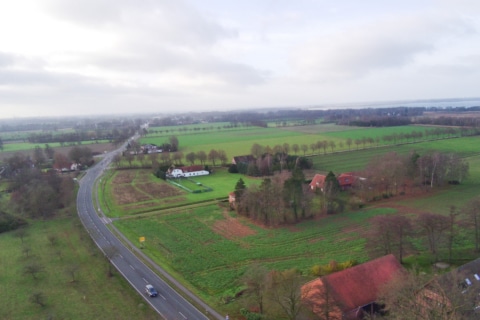 Mehrfamilienhaus mit Entwick­lungs­mög­lichkeit & Ausbaureserve, 49448 Hüde, Mehrfamilienhaus
