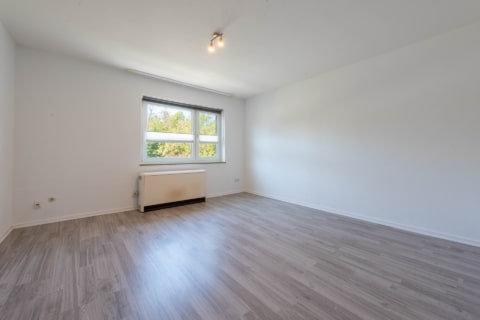 Frisch renoviert & sofort verfügbar, 45355 Essen / Bochold, Etagenwohnung