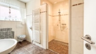 Badezimmer EG