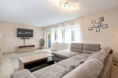 Famili­en­glück im Grünen, 89604 Allmendingen, Einfamilienhaus