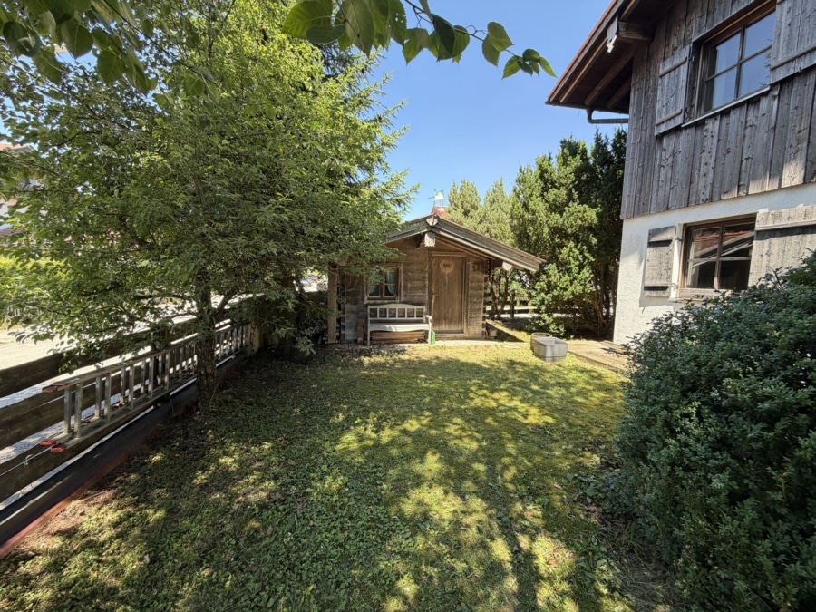 Gartenfront