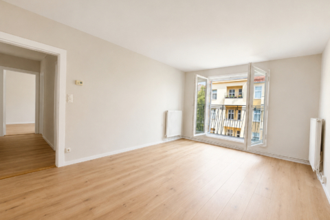 Bereit für Ihre Ideen und den finalen Feinschliff, mit französischem Balkon, 13595 Berlin, Etagenwohnung