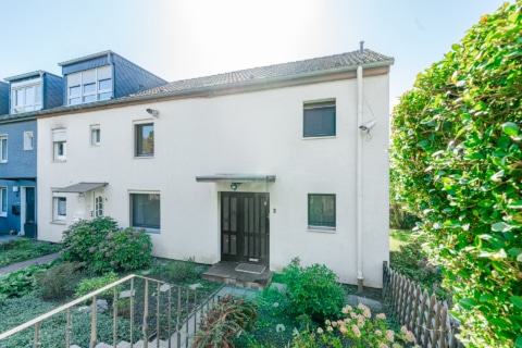 Famili­en­freund­liches Reihen­endhaus in bester Lage von Essen-Heisingen mit großem Potenzial, 45259 Essen, Reihenendhaus