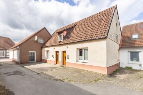 Starke Rendite in Bestlage, 49356 Diepholz, Zweifamilienhaus