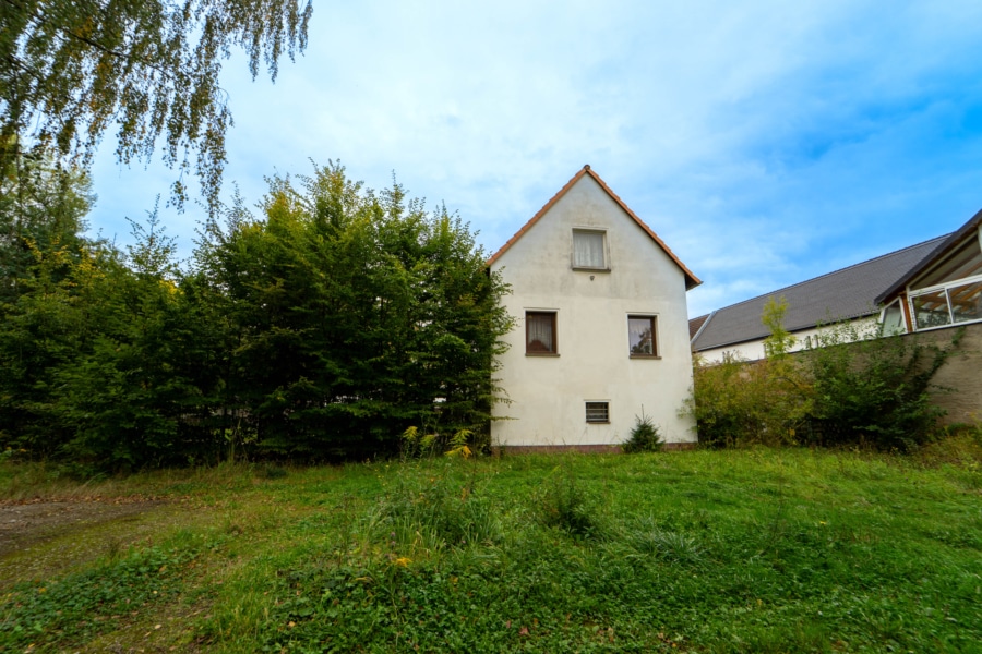 Asicht hinten - Ein Zuhause mit Herz und Perspektive