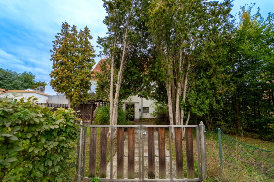 Front - Ein Zuhause mit Herz und Perspektive