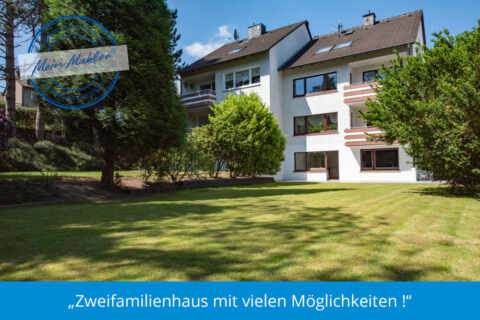 Zweifa­mi­li­enhaus mit vielen Möglichkeiten !, 45277 Essen / Überruhr-Holthausen, Zweifamilienhaus