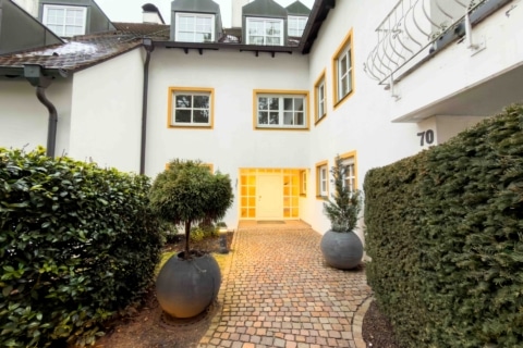 Sonnen­ter­rasse & Raumgefühl - Stilvolle 3-Zimmer­wohnung in gefragter Wohnlage, 90571 Schwaig, Etagenwohnung