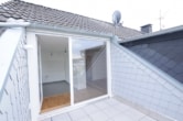 Loggia mit Blickrichtung Küche