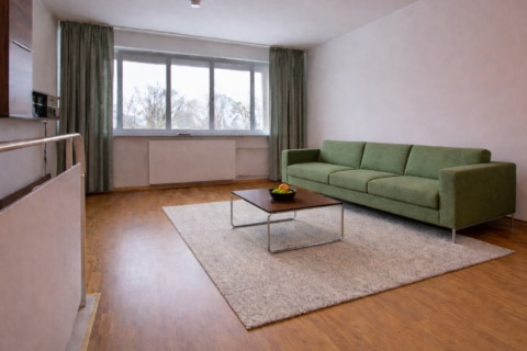 Bezugs­freie Maiso­nette-Wohnung im Corbusierhaus, 14055 Berlin, Maisonettewohnung