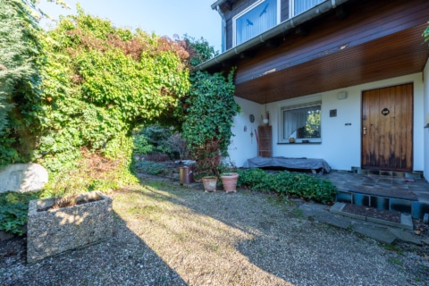 Charmante Doppel­haus­hälfte mit großem Garten in Essens ruhigem Norden, 45141 Essen / Stoppenberg, Doppelhaushälfte