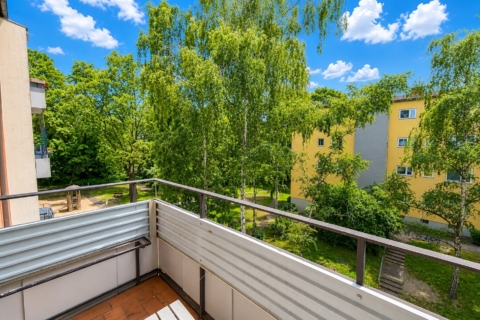 Stadtleben trifft grünes Wohngefühl mit Balkon, 13627 Berlin, Etagenwohnung
