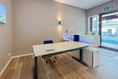 Arbeitsplatz in Büro zur Untermiete – sofort verfügbar nähe Bahnhof, 13597 Berlin, Bürofläche