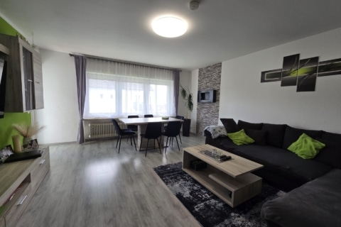Wohnen mit Weitblick - Traum­hafte 4-Zimmer­wohnung in Schwabach Rednitzhembach, 91126 Schwabach / Forsthof, Etagenwohnung