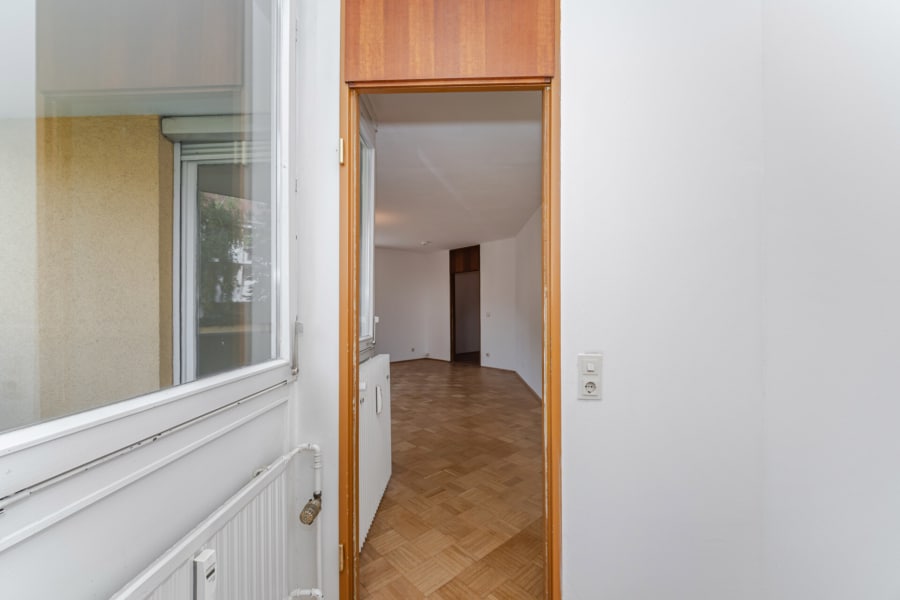 Küche - Charmantes 1-Zimmer-Apartment mit Balkon – Nähe BMW / Olympiapark