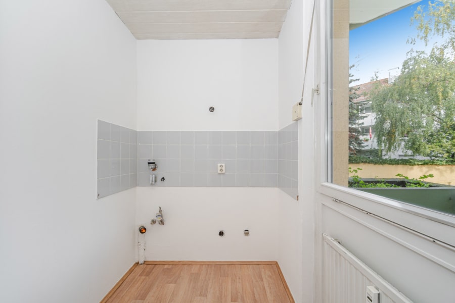 Küche - Charmantes 1-Zimmer-Apartment mit Balkon – Nähe BMW / Olympiapark