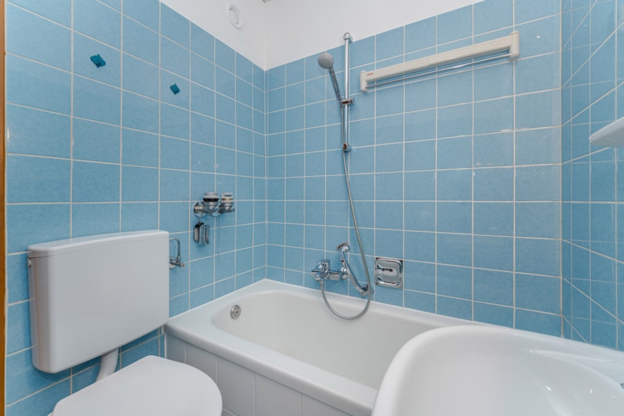 Badezimmer - Charmantes 1-Zimmer-Apartment mit Balkon – Nähe BMW / Olympiapark