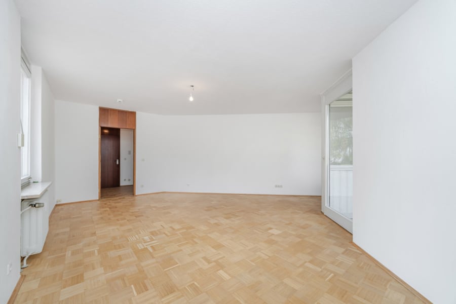 Wohn- und Schlafbereich - Charmantes 1-Zimmer-Apartment mit Balkon – Nähe BMW / Olympiapark