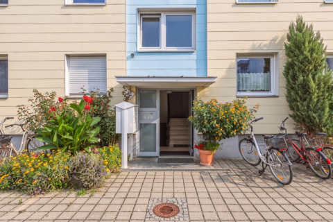 Renovieren. Einziehen. Wohlfühlen. | Apartment mit Westbalkon, 82140 Olching, Etagenwohnung