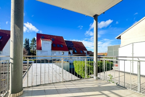 Stilvoll renoviert mit Balkon, 68753 Waghäusel, Etagenwohnung