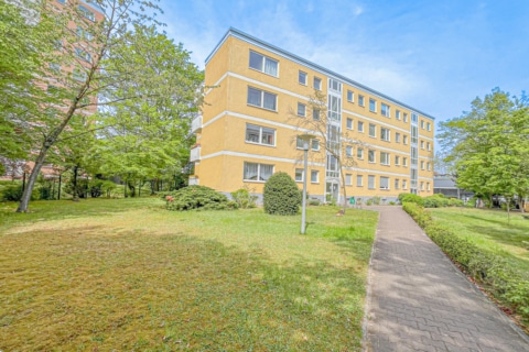 Zwei Wohnungen, eine Vision – vereint zu einem Famili­en­do­mizil nahe dem Pichelssee, 13595 Berlin, Etagenwohnung
