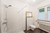 Badezimmer EG