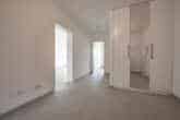 Renovierte helle 3-Zimmerwohnung mit Balkon in ruhiger Lage von Bergerhausen! - Flur