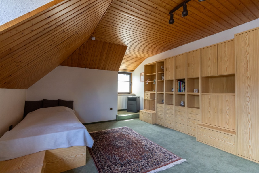 Bild - Höchste Lebensqualität – in begehrter Lage Ein/Zweifamilienhaus, Mehrgenerationenhaus, Büro, Praxis