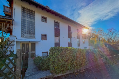 Zuhause ankommen – Bezugs­freie 4 Zimmer mit Wohlfühlbalkon, 83624 Otterfing, Etagenwohnung