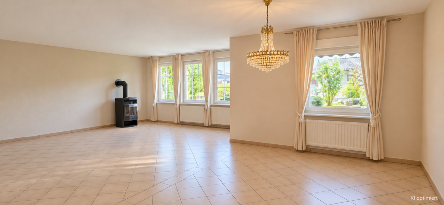 Wohnzimmer/Esszimmer