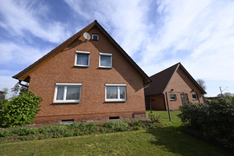 gepflegtes Einfa­mi­li­enhaus mit Gartenparadies, 49406 Drentwede, Einfamilienhaus