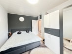 Schlafzimmer (OG)