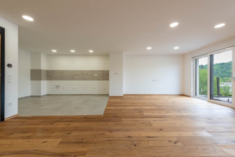 Exklusiv moder­ni­sierte Wohnung in Essen-Werden mit Aufzug & Stellplatzoption, 45239 Essen / Werden, Etagenwohnung