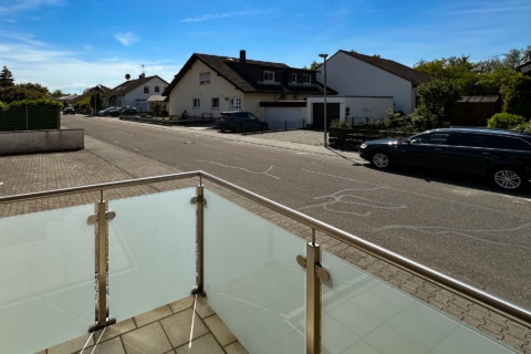 Stilvoll moder­ni­siert & bezugsfrei, 76351 Linkenheim-Hochstetten, Etagenwohnung