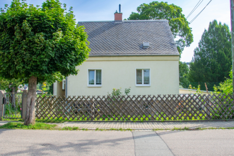Rohdiamant mit Charakter– bereit für den Feinschliff, 09353 Oberlungwitz, Einfamilienhaus