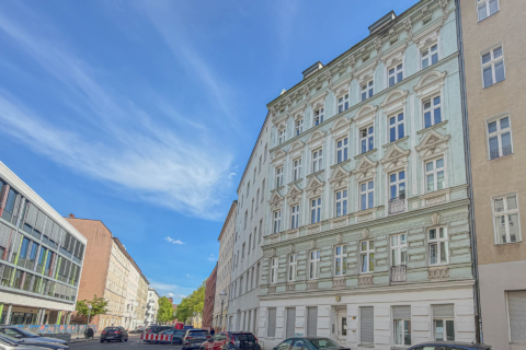 5.OG ohne Aufzug - Junges Wohnen mit Charakter, Balkon und guter Anbindung, 13585 Berlin, Etagenwohnung