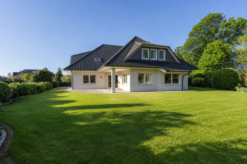 Luxuriöse Villa in Bestlage – Eleganz, Großzügigkeit und Privatsphäre vereint, 49406 Barnstorf, Villa