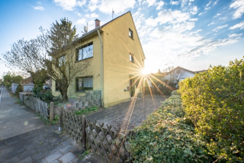 Dorfliebe mit Potenzial, 53881 Euskirchen / Kuchenheim, Einfamilienhaus