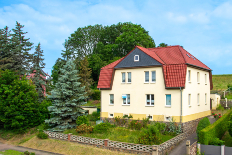 Herrenhaus in Claußnitz, 09236 Claußnitz, Zweifamilienhaus