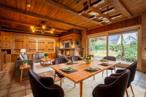 Mehrge­ne­ra­tio­nenhaus mit Potenzial, 48268 Greven, Einfamilienhaus