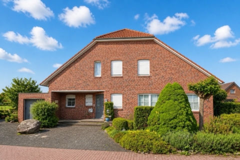 Raum für Lieblingsmomente, 48324 Sendenhorst / Albersloh, Zweifamilienhaus