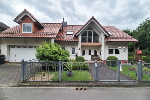 Ruhe, Natur und Panorama: Ein Zuhause zum Ankommen, 51588 Nümbrecht, Einfamilienhaus