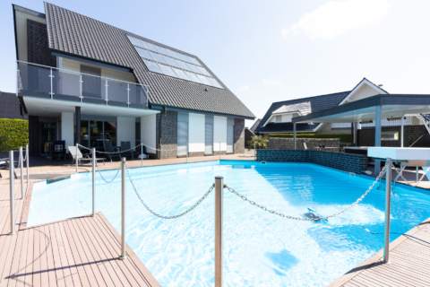 Wohnen wie im Urlaub: Großzügiges Einfamilienhaus mit Spa & Pool in bester Nachbarschaft Mietkauf auf Rentenbasis möglich, 49163 Bohmte / Hunteburg, Einfamilienhaus